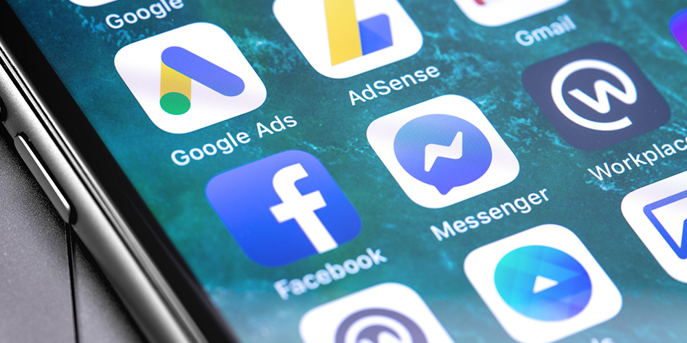 Skal du vælge Facebook Ads eller Google Ads, når du skal have annoncer online?